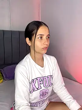 Snapshot of dalianataba chatting on 10-27-25, 04:30 dalianataba online show from 10-27-25, 04:30