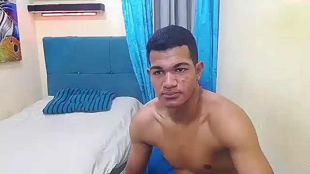 Black hugecock online show from 11-15-25, 01:37