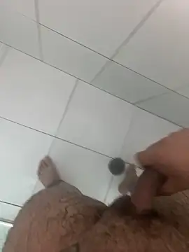 Snapshot of Silvaap9322 chatting on 03-25-26, 10:03 Silvaap9322 online show from 03-25-26, 10:03