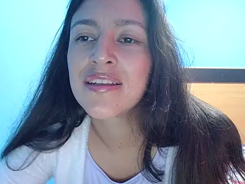 SarahFriendly online show from 04-05-26, 08:04