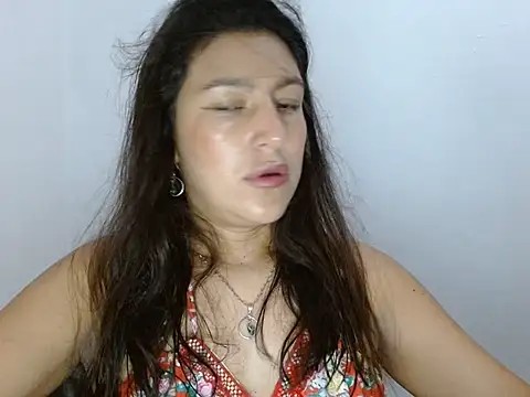 SarahFriendly online show from 07-19-26, 03:53