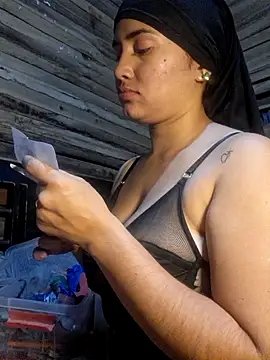 katiamia online show from 03-25-26, 05:51