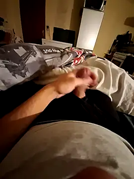 Snapshot of lapousse3 chatting on 09-30-25, 04:29 lapousse3 online show from 09-30-25, 04:29