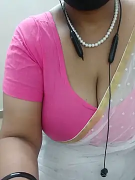 Snapshot of tami_lavanya chatting on 05-29-26, 02:50 tami lavanya online show from 05-29-26, 02:50