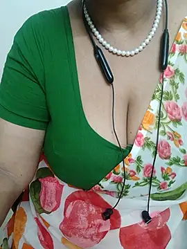 Snapshot of tami_lavanya chatting on 05-31-26, 08:53 tami lavanya online show from 05-31-26, 08:53