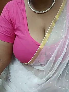 Snapshot of tami_lavanya chatting on 06-05-26, 05:18 tami lavanya online show from 06-05-26, 05:18