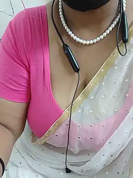 Snapshot of tami_lavanya chatting on 05-25-26, 05:55 tami lavanya online show from 05-25-26, 05:55