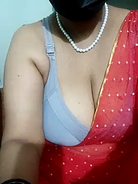 Snapshot of tami_lavanya chatting on 05-08-26, 01:26 tami lavanya online show from 05-08-26, 01:26