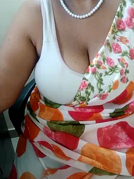 tami lavanya online show from 10-15-25, 05:06