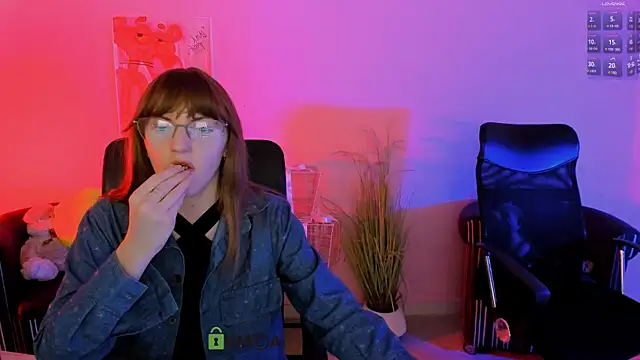 Snapshot of ava_mystic_ chatting on 01-11-26, 08:05 ava mystic online show from 01-11-26, 08:05