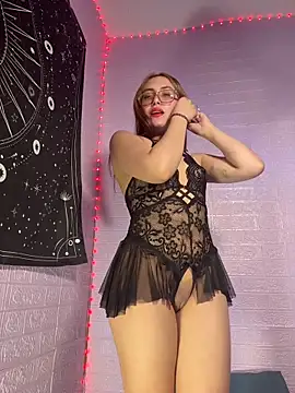 ZeziGamingg online show from 02-12-26, 04:56