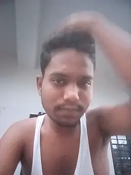 Snapshot of MarathiCpl2 chatting on 09-19-25, 01:04 MarathiCpl2 online show from 09-19-25, 01:04