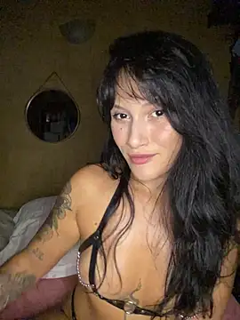 Snapshot of jepetitoiseau chatting on 01-17-26, 09:29 jepetitoiseau online show from 01-17-26, 09:29