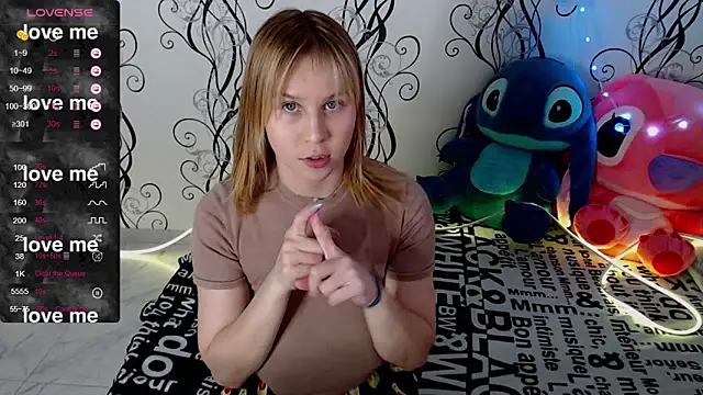 RoyAngela online show from 11-11-25, 06:19