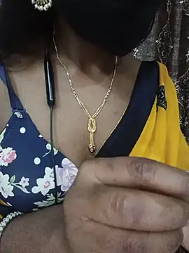 Snapshot of kavya-telugu84 chatting on 06-17-26, 07:24 kavya-telugu84 online show from 06-17-26, 07:24