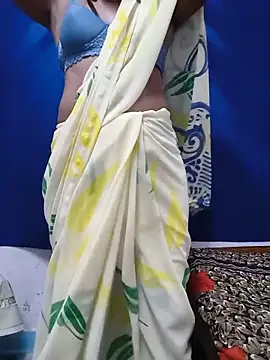 Snapshot of deepa-telugu143 chatting on 06-11-26, 08:22 deepa-telugu143 online show from 06-11-26, 08:22