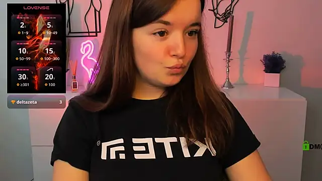 nika-still online show from 10-26-25, 09:42