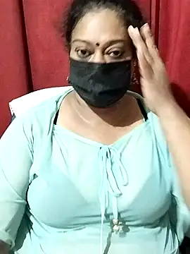 Snapshot of surekha-30 chatting on 10-19-25, 05:59 surekha-30 online show from 10-19-25, 05:59