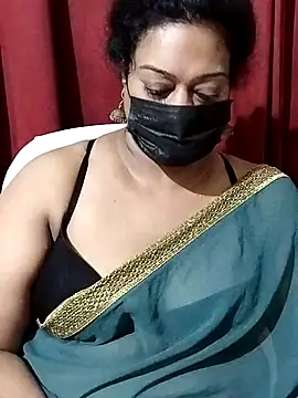 Snapshot of surekha-30 chatting on 04-23-26, 05:03 surekha-30 online show from 04-23-26, 05:03