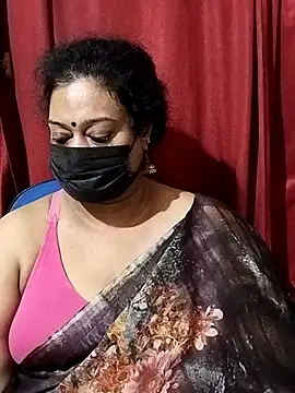 Snapshot of surekha-30 chatting on 09-24-25, 04:35 surekha-30 online show from 09-24-25, 04:35