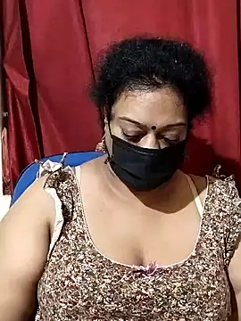 Snapshot of surekha-30 chatting on 09-11-25, 11:38 surekha-30 online show from 09-11-25, 11:38