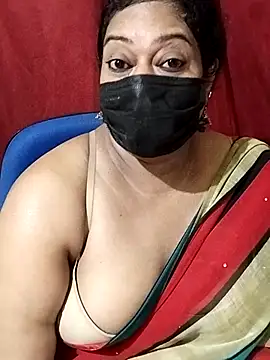 Snapshot of surekha-30 chatting on 05-05-26, 05:49 surekha-30 online show from 05-05-26, 05:49