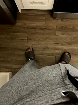 Snapshot of encinas15 chatting on 11-04-25, 06:50 encinas15 online show from 11-04-25, 06:50