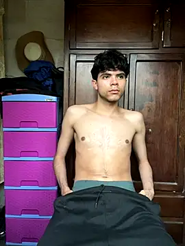 Axel-Mejia online show from 11-30-25, 09:37