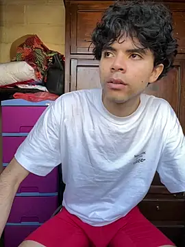 Axel-Mejia online show from 01-17-26, 01:04