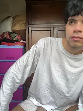 Axel-Mejia online show from 02-03-26, 12:43