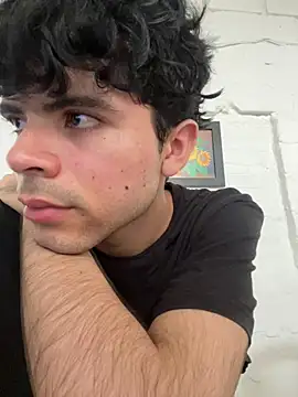 Axel-Mejia online show from 07-20-26, 05:59