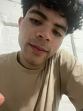 Axel-Mejia online show from 06-22-26, 02:28