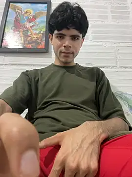 Axel-Mejia online show from 11-12-25, 03:10