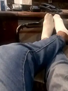 Snapshot of vergonvenco chatting on 10-27-25, 09:10 vergonvenco online show from 10-27-25, 09:10