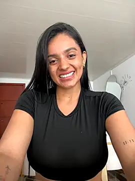 AnaaFaith  online show from 11-08-25, 06:55