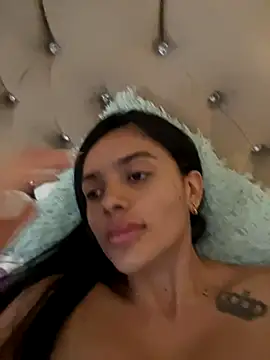 AnaaFaith  online show from 10-20-25, 07:36