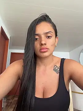 Snapshot of AnaaFaith_ chatting on 06-18-26, 06:57 AnaaFaith online show from 06-18-26, 06:57