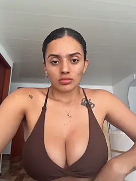 Snapshot of AnaaFaith_ chatting on 05-25-26, 07:12 AnaaFaith online show from 05-25-26, 07:12