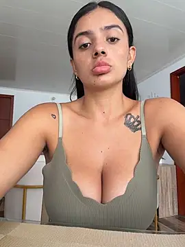 Snapshot of AnaaFaith_ chatting on 02-19-26, 07:44 AnaaFaith online show from 02-19-26, 07:44