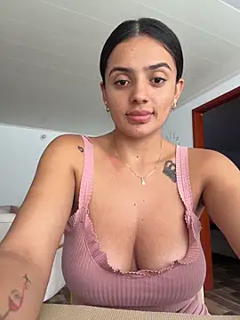 Snapshot of AnaaFaith_ chatting on 02-26-26, 07:36 AnaaFaith online show from 02-26-26, 07:36