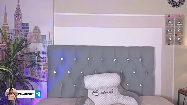 VelvetFox  online show from 11-08-25, 07:28