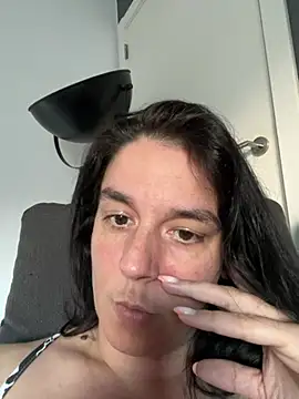 Snapshot of hottyFcup chatting on 05-18-26, 06:34 hottyFcup online show from 05-18-26, 06:34