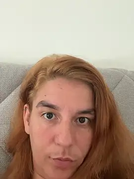 Snapshot of hottyFcup chatting on 06-19-26, 05:57 hottyFcup online show from 06-19-26, 05:57