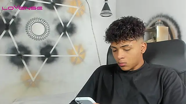 Manuel Mateus1 online show from 09-10-25, 01:43