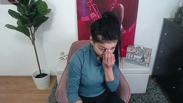 LadyLiia online show from 03-30-26, 04:03