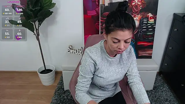 Snapshot of LadyLiia chatting on 04-19-26, 03:40 LadyLiia online show from 04-19-26, 03:40