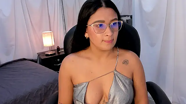 emma morrison online show from 10-18-25, 02:57