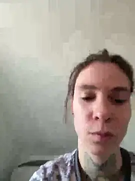 HoneySquirrel online show from 11-14-25, 11:14