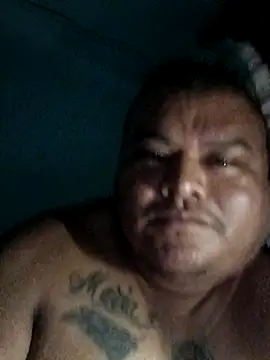 Snapshot of Liendro chatting on 11-19-25, 07:19 Liendro online show from 11-19-25, 07:19