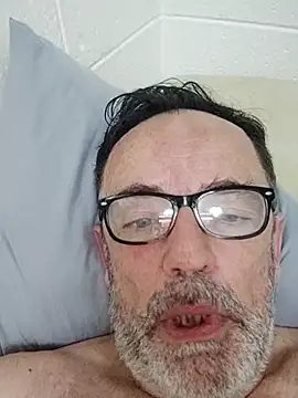 Txacas online show from 12-17-25, 02:27